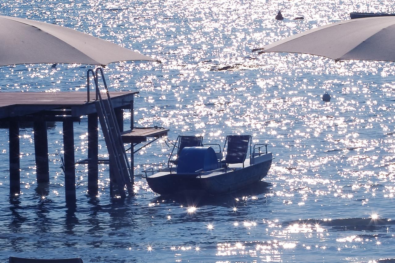 Hotel La Rondine Sirmione Exterior foto